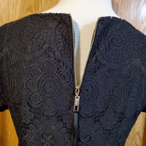 Laundry by Shelli Segal shift dress - Picture 8 of 10